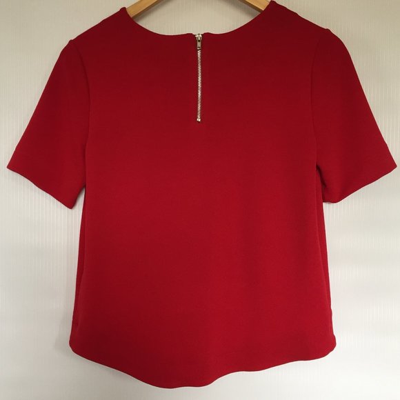 NWOT Mandee Short Sleeve High-Low Top /Red /S - Picture 2 of 9